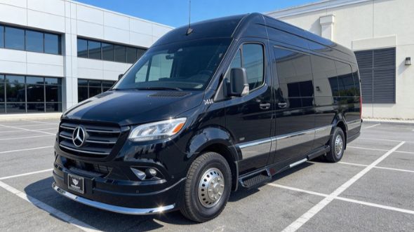 10 passenger sprinter van gilbert