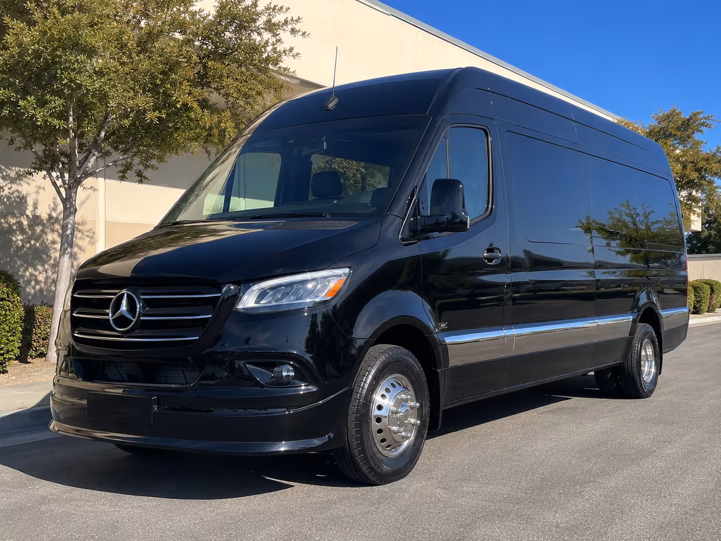 find the perfect transportation for your next prom 1