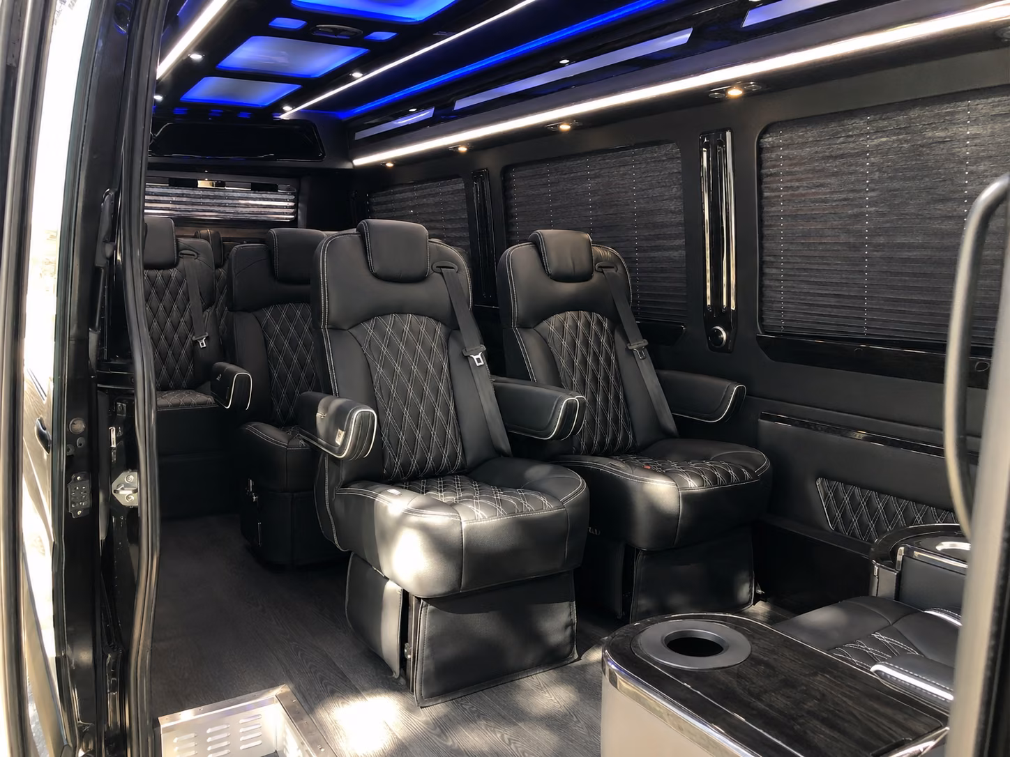 gilbert 20 passenger sprinter van interior