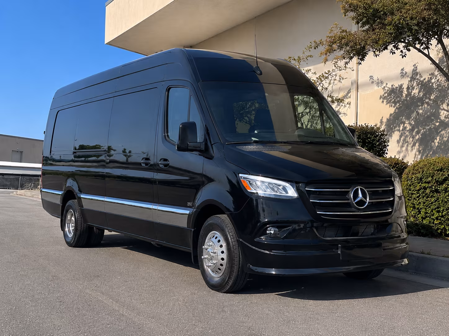 gilbert sprinter limousine